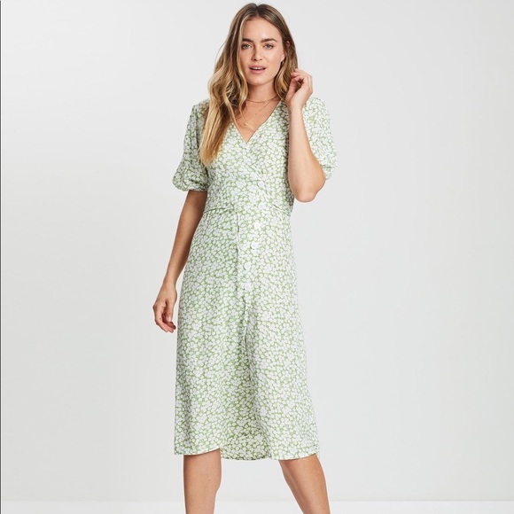 Faithfull the Brand Dresses & Skirts - 🌿Faithfull the Brand Marta Midi Dress